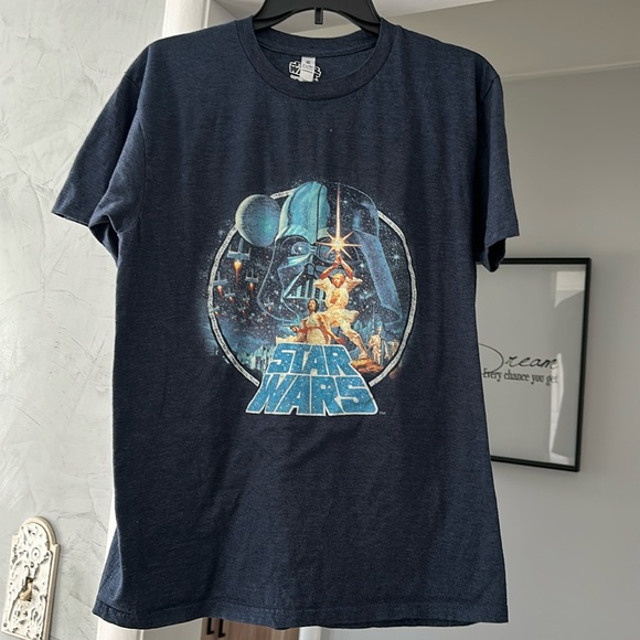 🍀 Zuni Graphic Sportwear - Picture 1 of 3